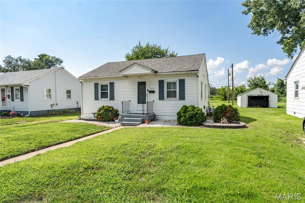 2633 Center ST, Granite City, IL 62040