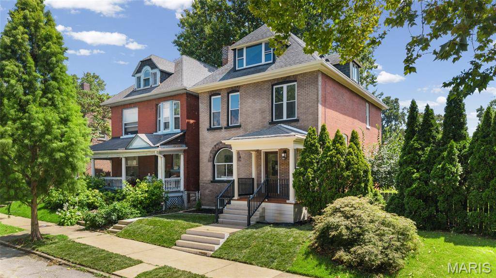3950 Shenandoah AVE, St Louis, MO 63110