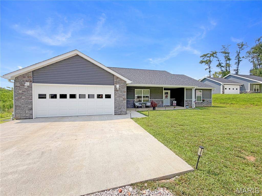4055 Breckenridge DR, Hannibal, MO 63401