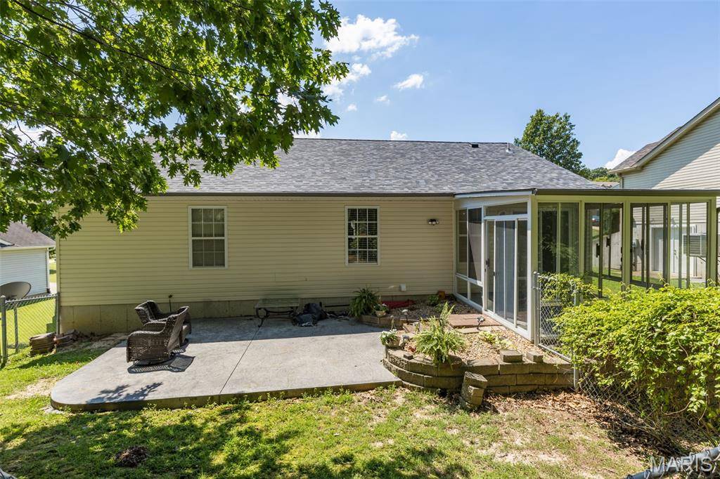 223 Williamsburg DR, Crystal City, MO 63019
