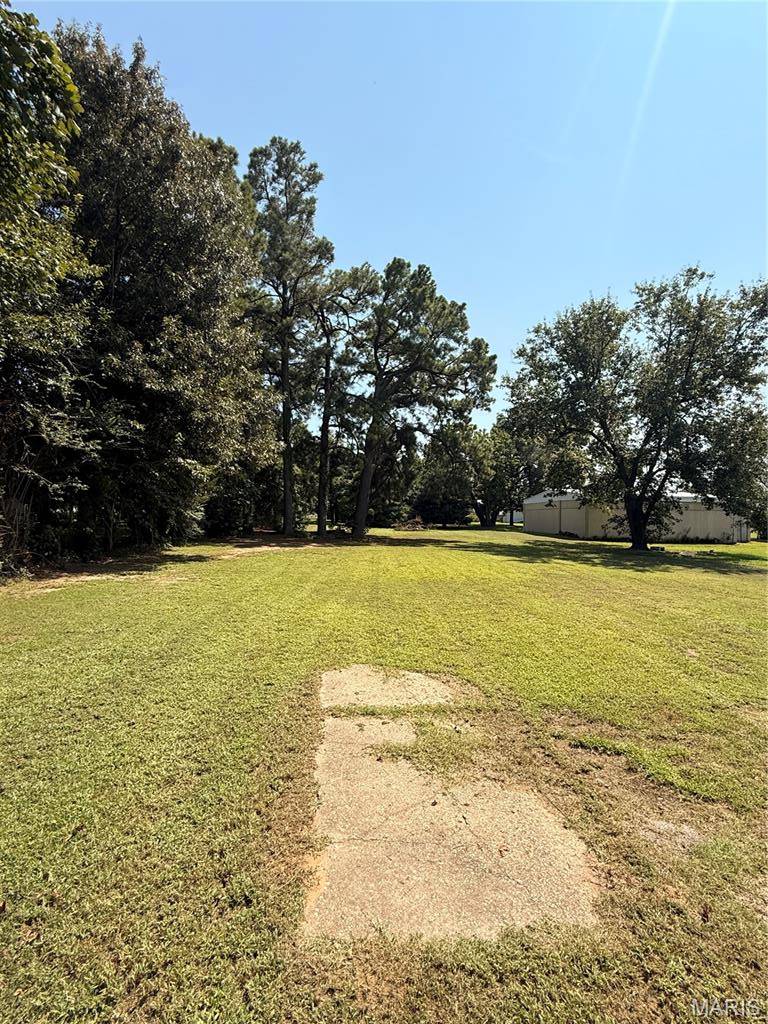 609 W Main ST, Malden, MO 63863