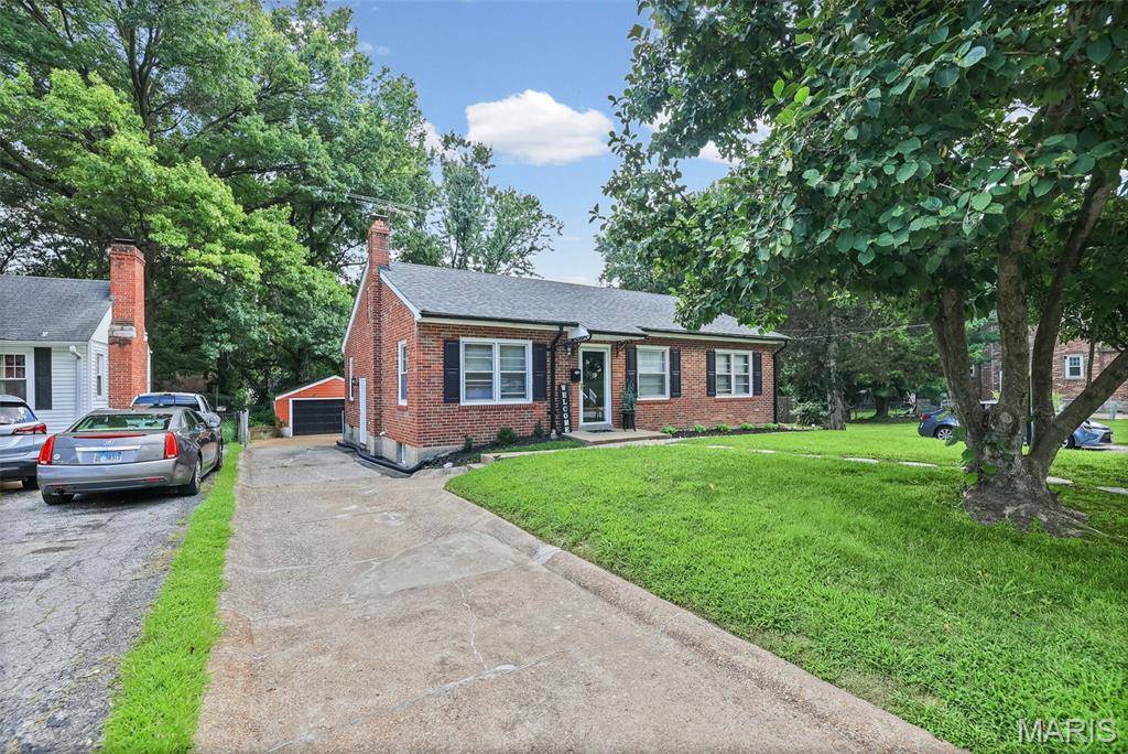 306 Roberta AVE, St Louis, MO 63135