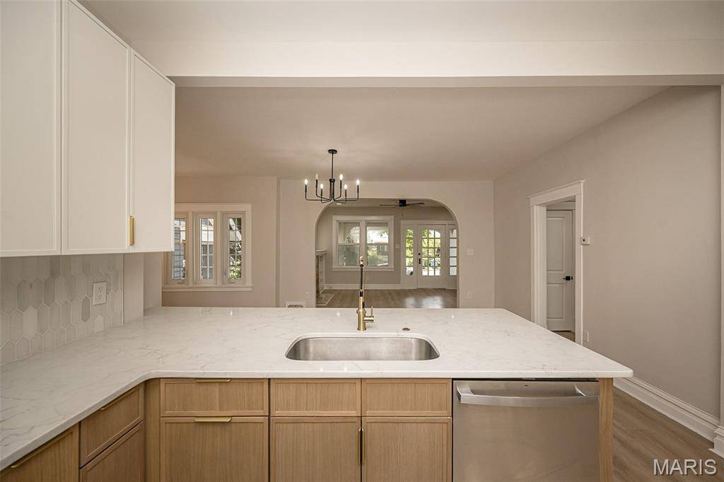 1730 Del Norte AVE, St Louis, MO 63117