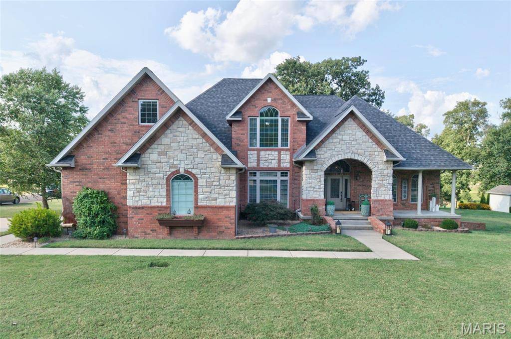 2528 Copperwood DR, Lebanon, MO 65536