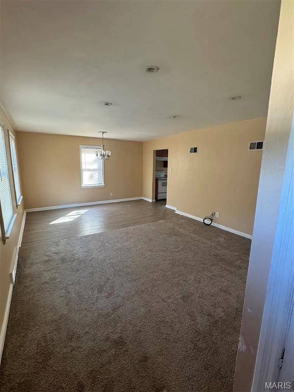 283 S Barat AVE, Ferguson, MO 63135