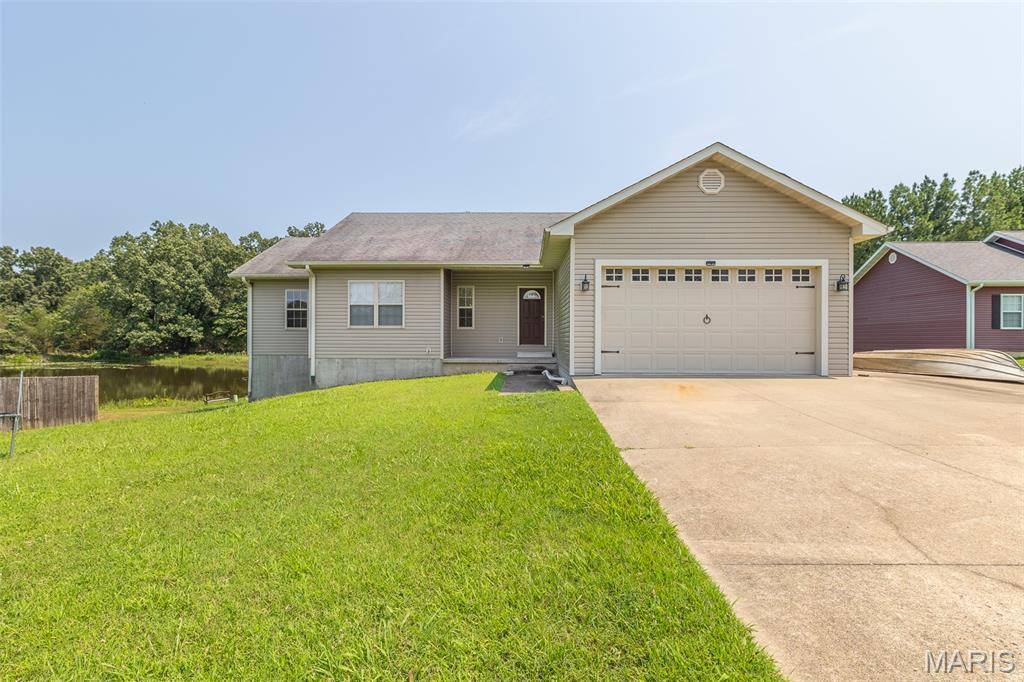 2184 J Bird LN, Poplar Bluff, MO 63901