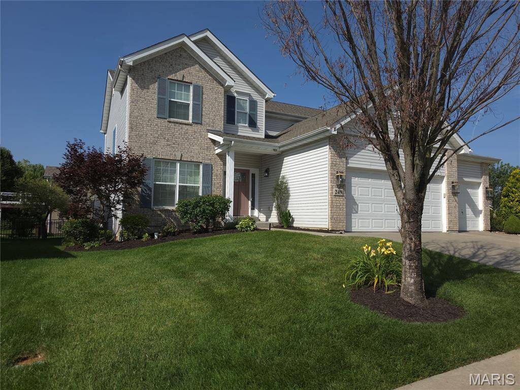 249 Bellemeade DR, St Peters, MO 63376