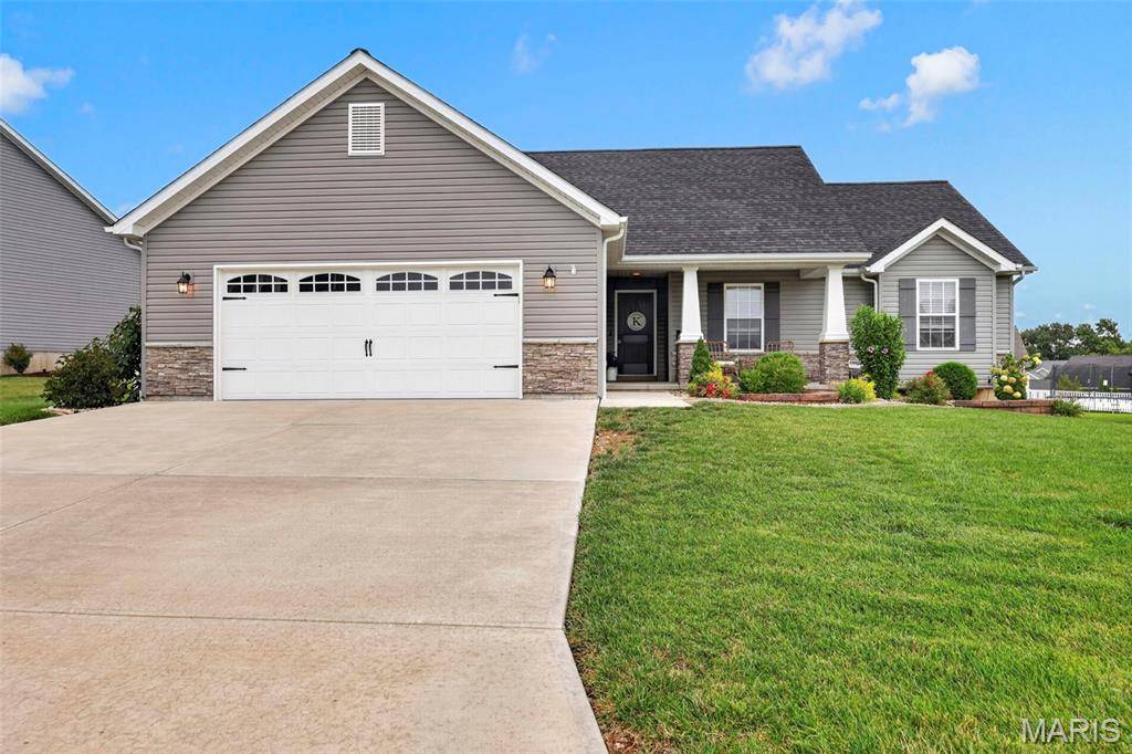 475 Cass DR, Troy, MO 63379