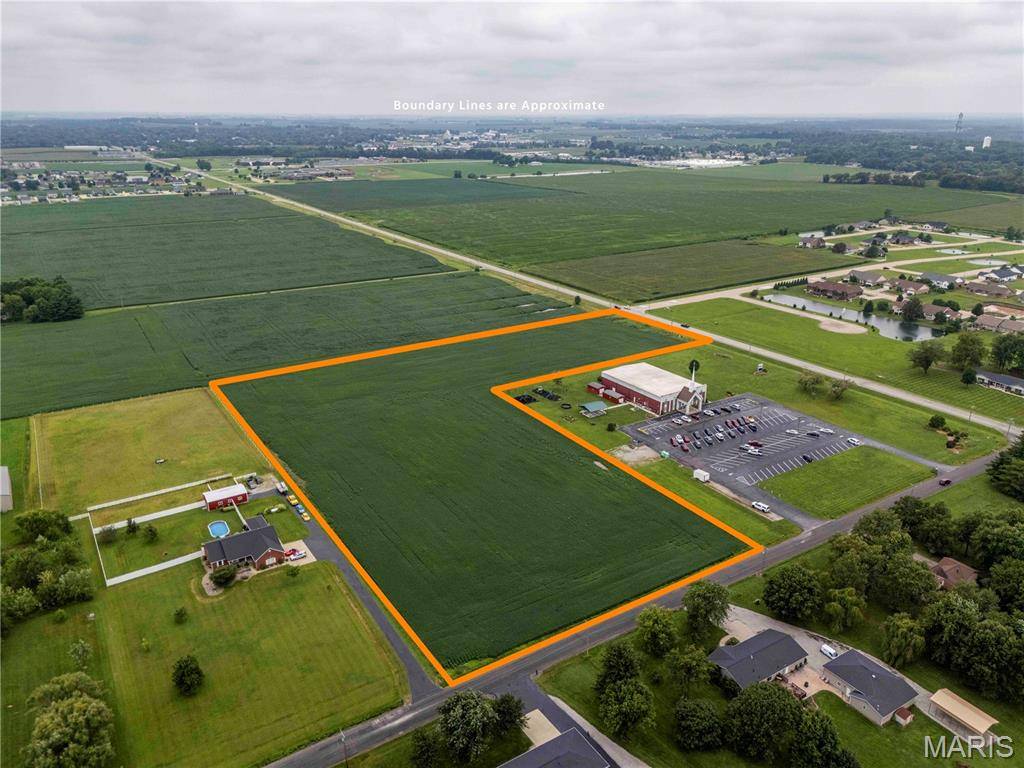 00 Daiber RD, Highland, IL 62249