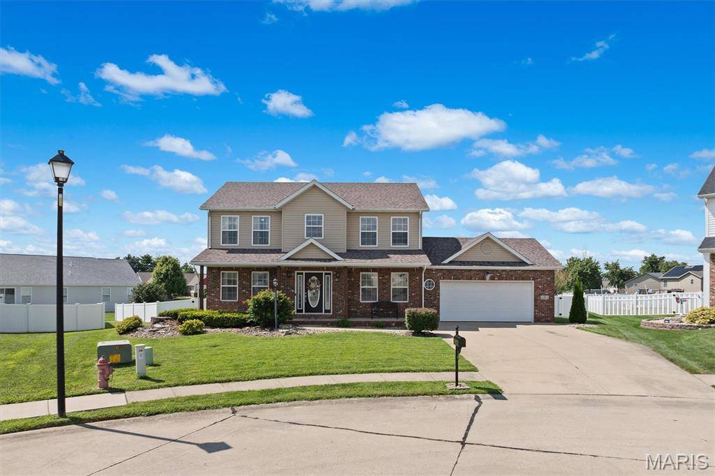 6 Coolidge CT, Troy, IL 62294