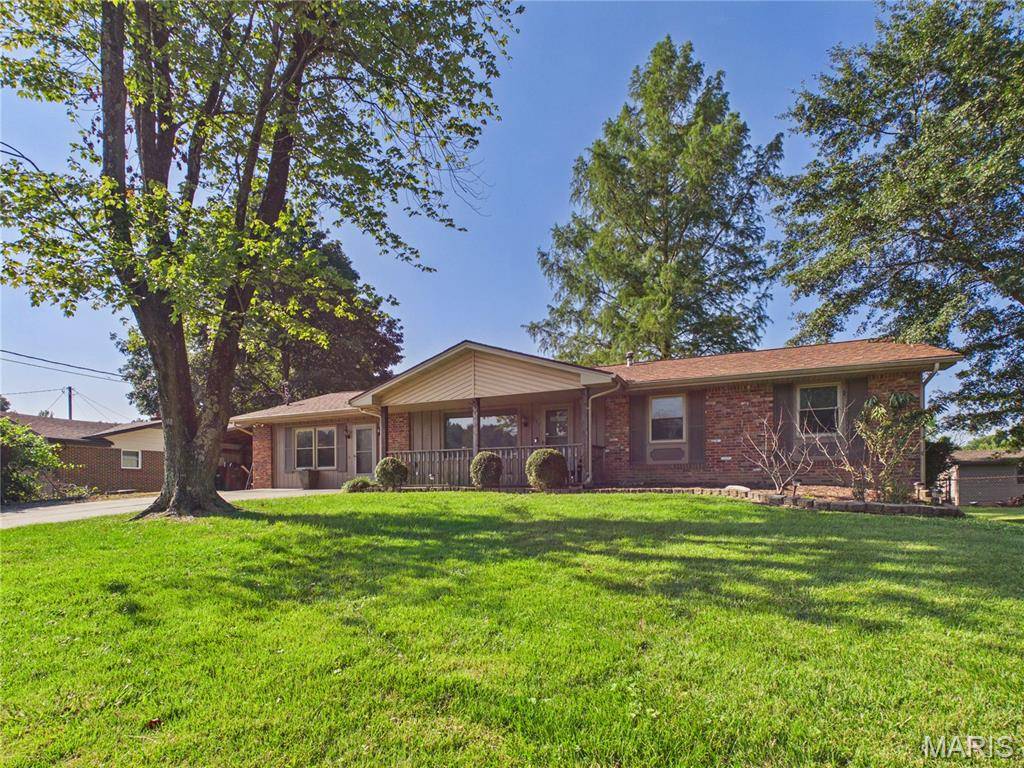 2879 Hopper RD, Cape Girardeau, MO 63701