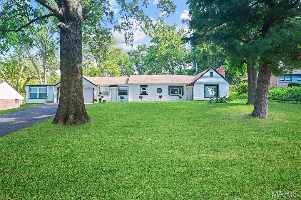 1625 Muriel DR, St Louis, MO 63138