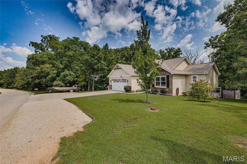466 Champs Elysees DR, Bonne Terre, MO 63628