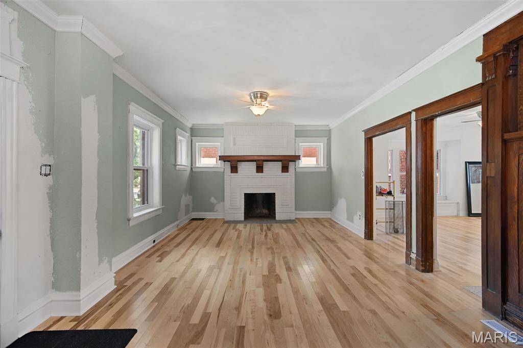 5728 Waterman BLVD, St Louis, MO 63112