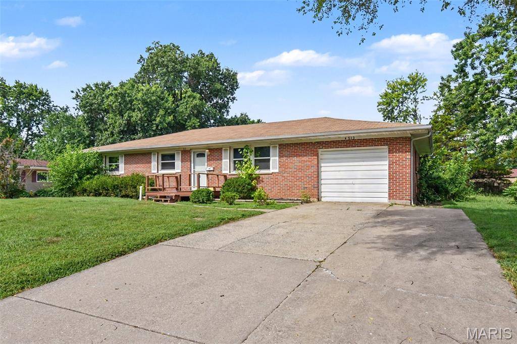513 Kent DR, Wentzville, MO 63385
