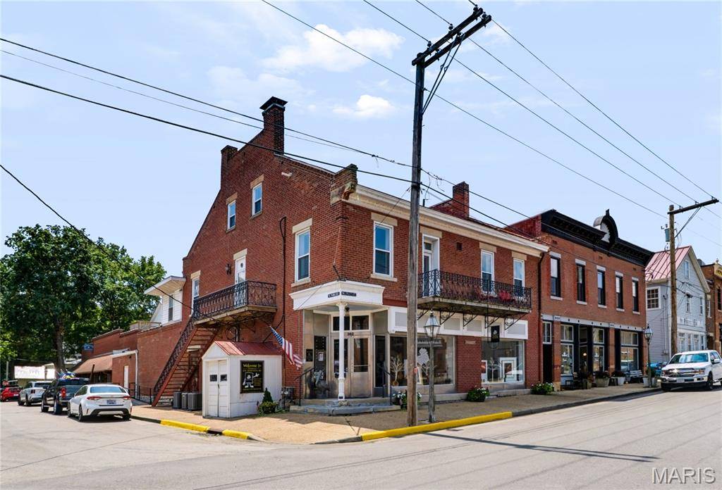 302 Market ST, Ste Genevieve, MO 63670