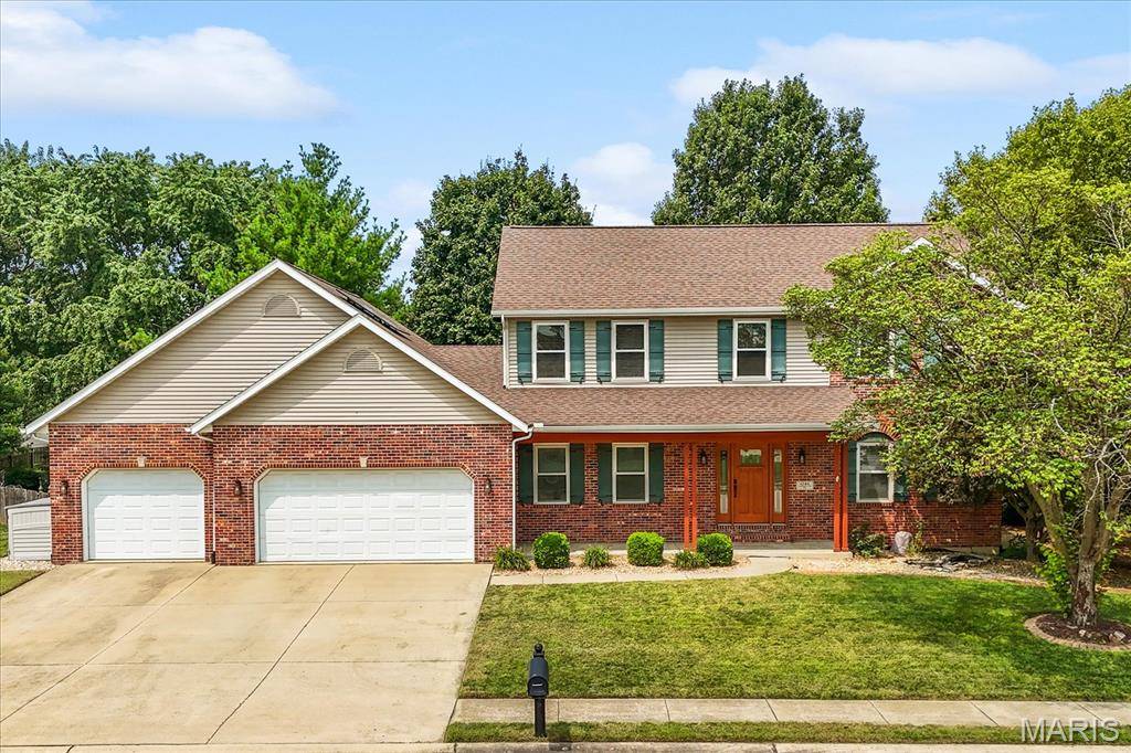 1249 Farmington DR, O'fallon, IL 62269