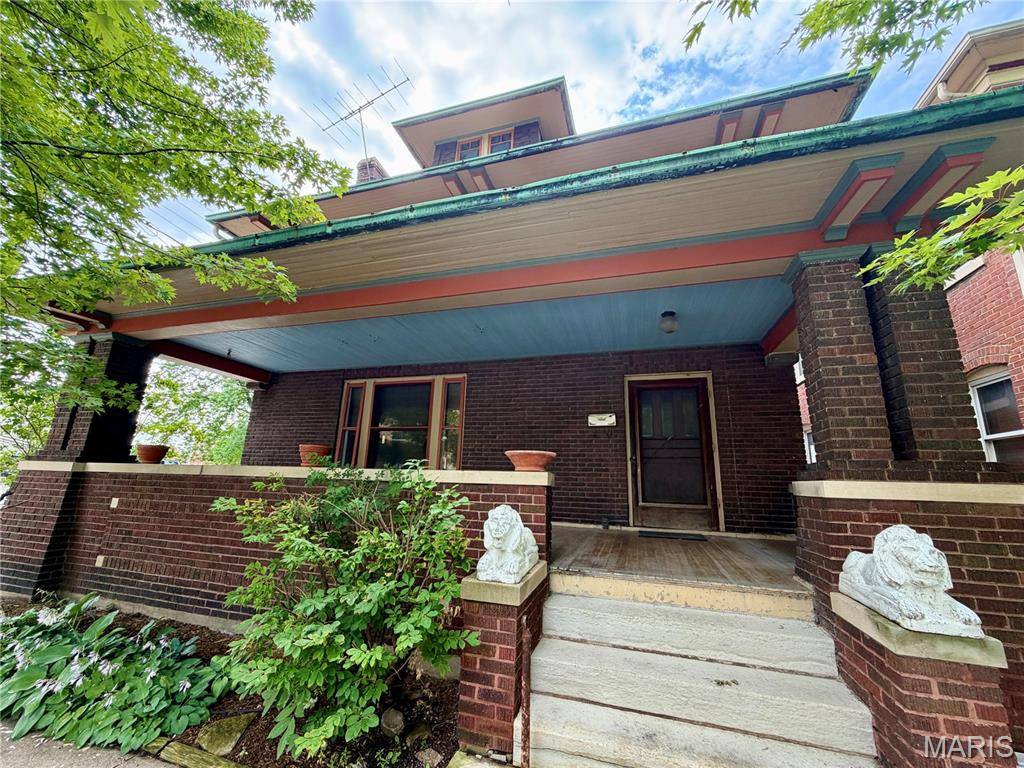 615 Center ST, Hannibal, MO 63401