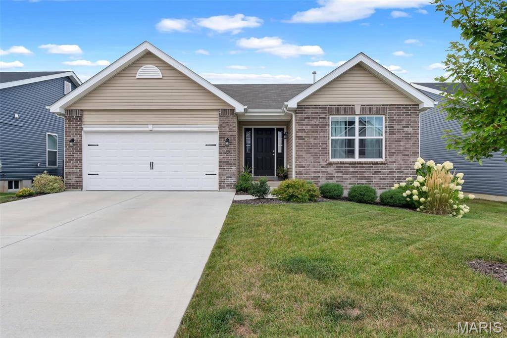 223 Westhaven Circle DR, Wentzville, MO 63385