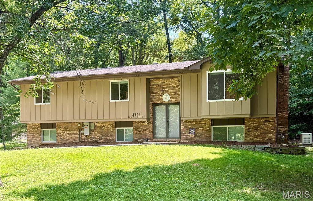2800 Oakshire CIR, Cape Girardeau, MO 63701