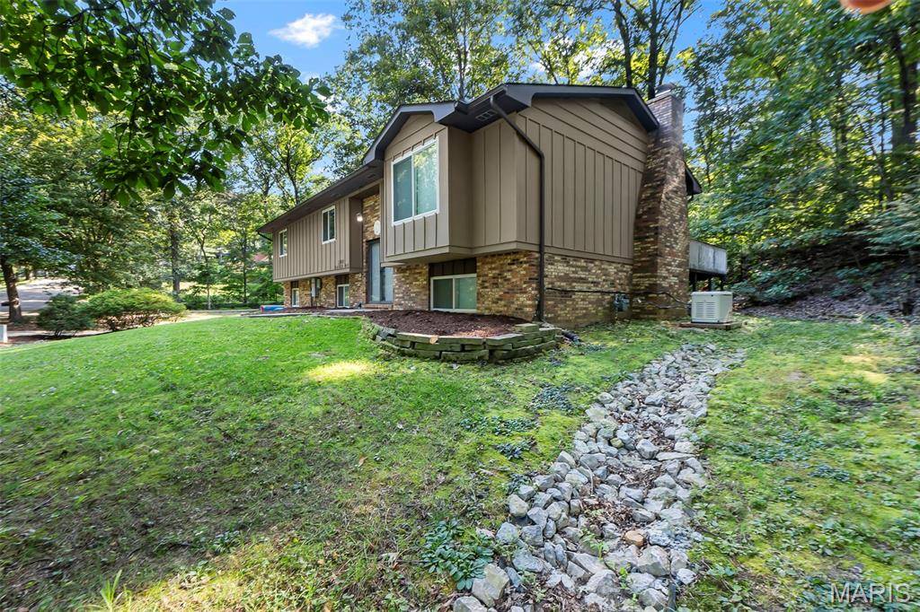 2800 Oakshire CIR, Cape Girardeau, MO 63701