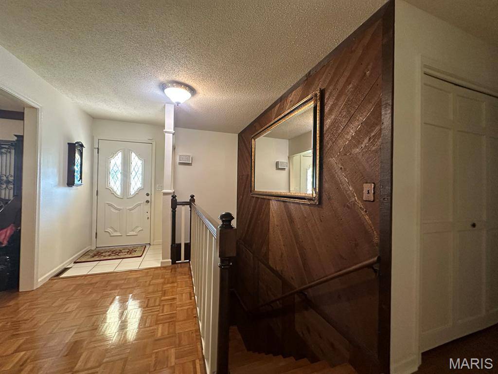 705 Saddle Spur RD, Dexter, MO 63841
