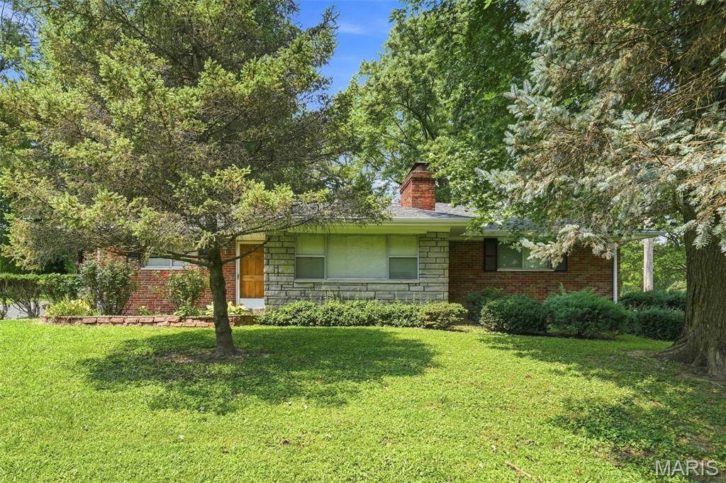 1329 Coburg Lands DR, Bellefontaine Nghbrs, MO 63137