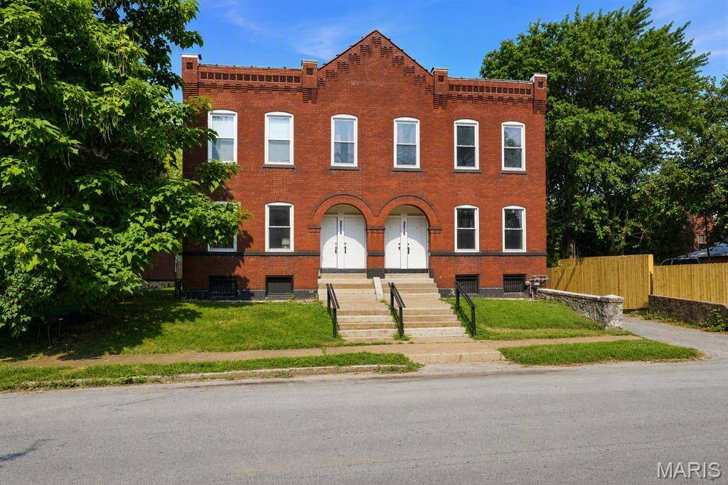 3215 Nebraska AVE, St Louis, MO 63118