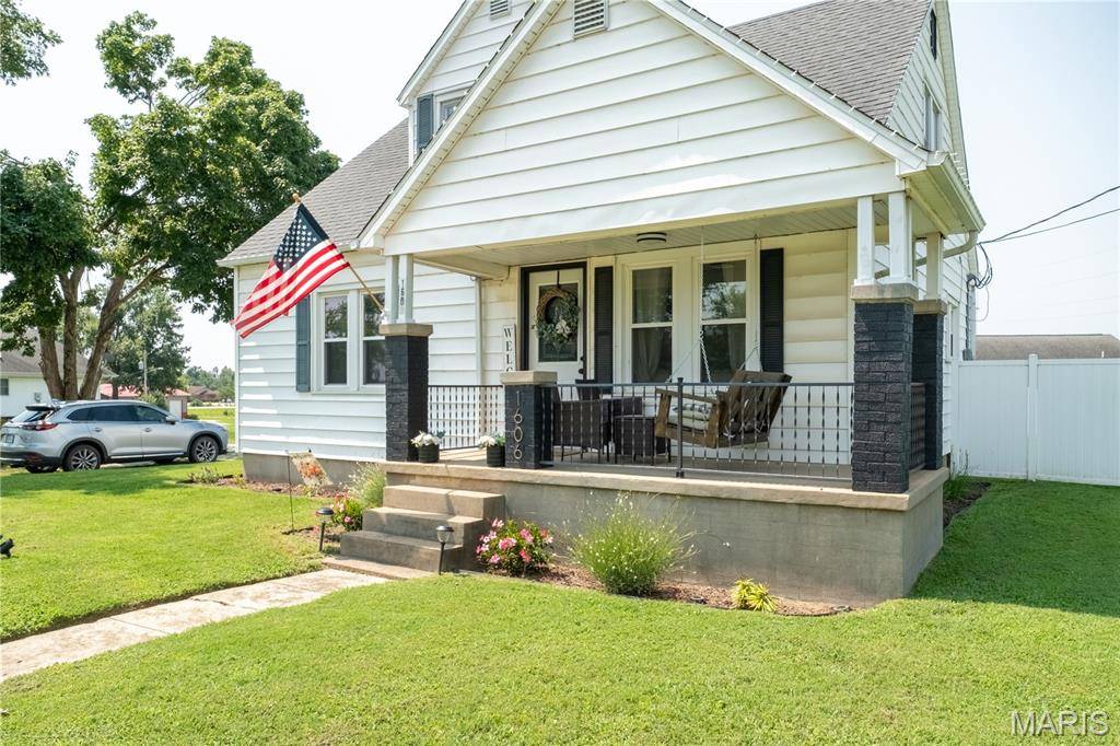 1606 Old Saint Marys RD, Perryville, MO 63775