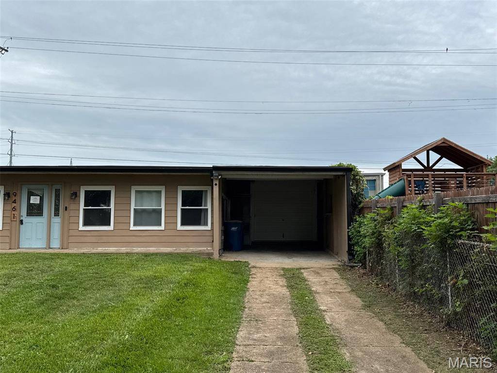 9461 Brenda AVE, Affton, MO 63123