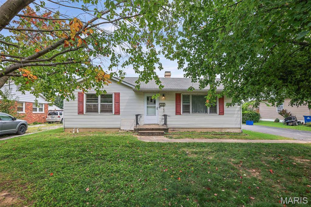 313 W Washington ST, Caseyville, IL 62232