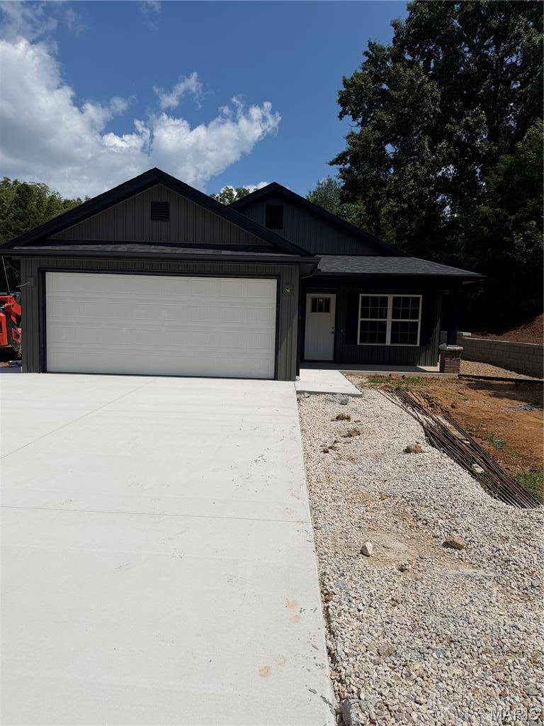 168 Leimer LN, Jackson, MO 63755