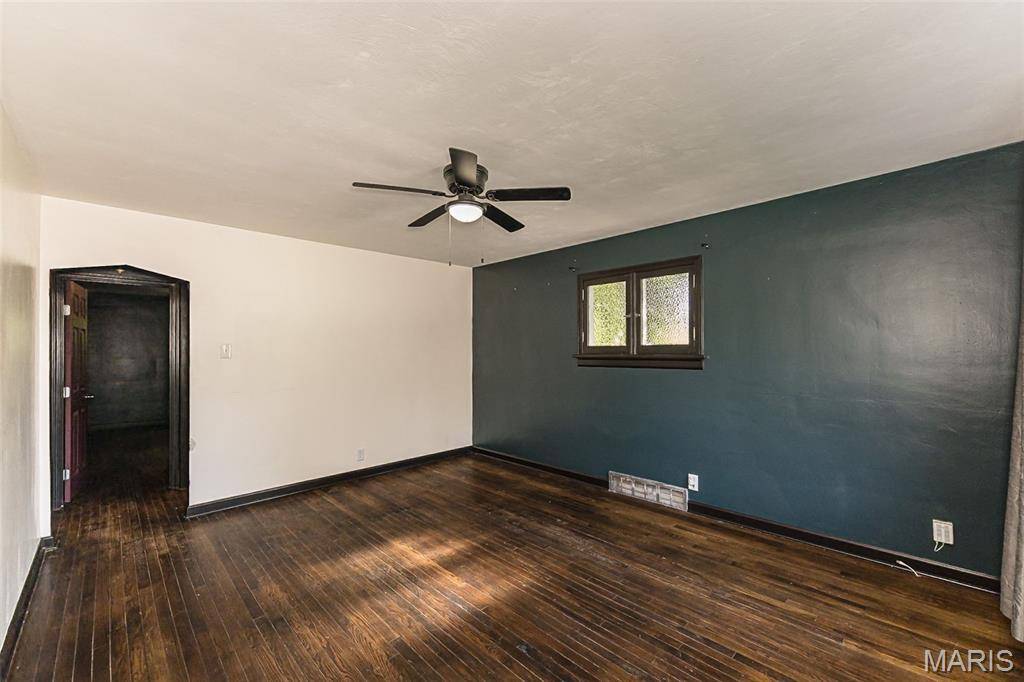 1377 Heydt AVE, Dellwood, MO 63135