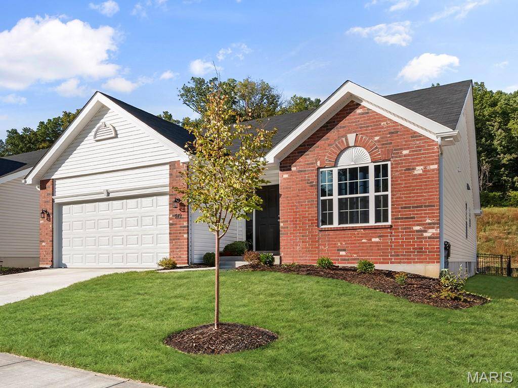 2 Maple at River Bluffs Manors, Florissant, MO 63031