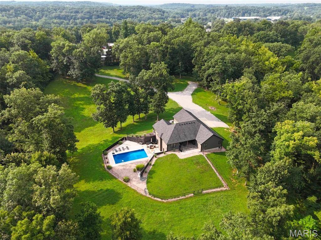 1521 Frank ST, Hannibal, MO 63401