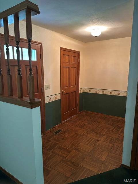 305 Sunny Acres DR, Doniphan, MO 63935