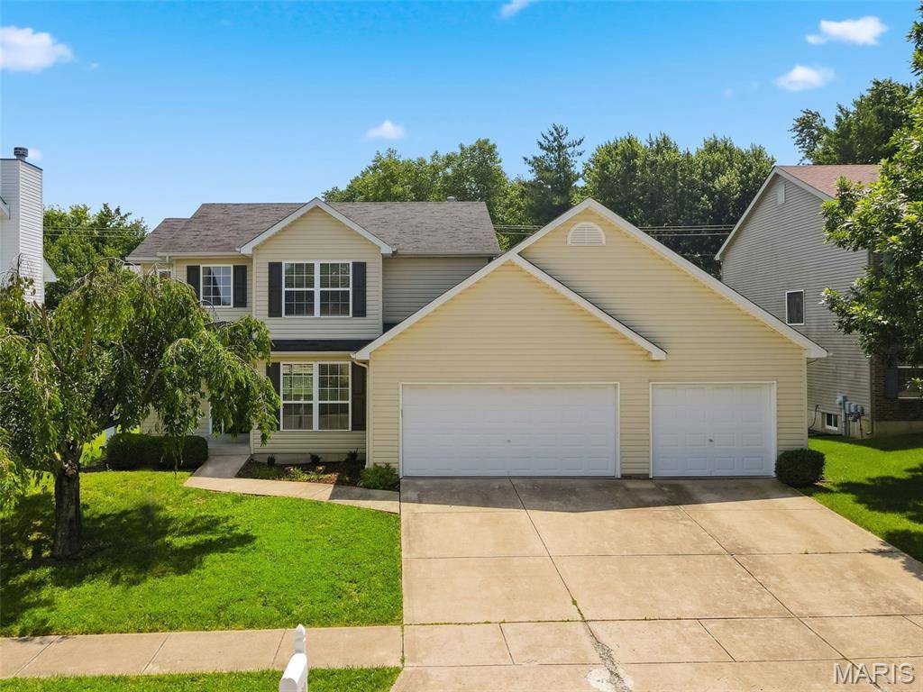1032 Golden Orchard DR, O'fallon, MO 63368