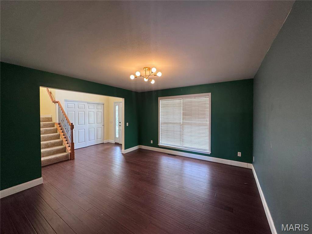 122 Pine Needle DR, Wentzville, MO 63385