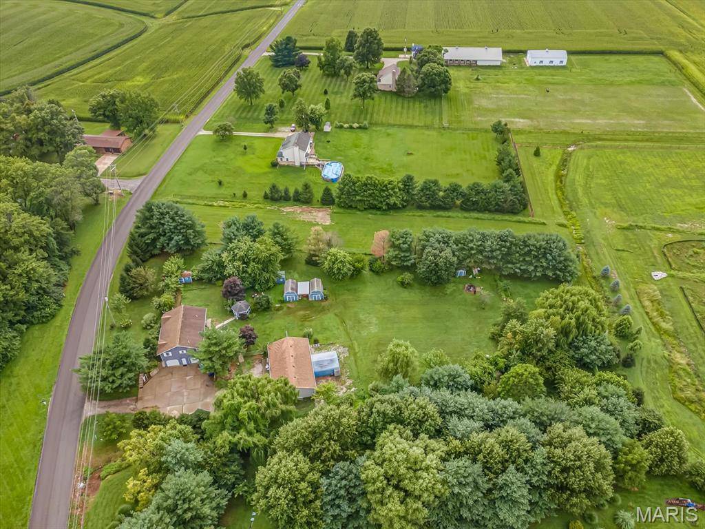 7709 Goshen RD, Edwardsville, IL 62025