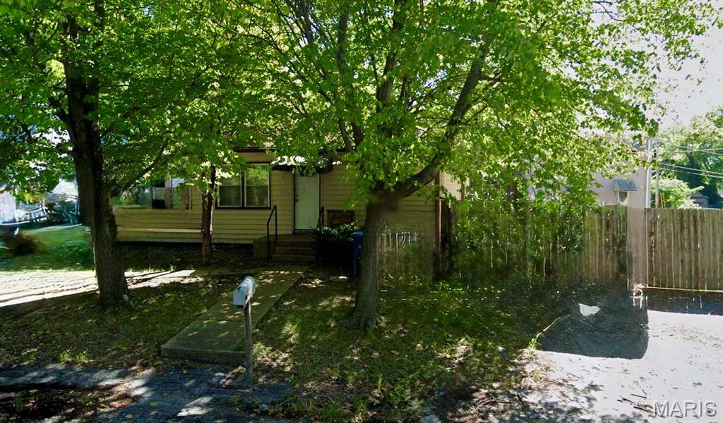 10130 Clairmont DR, Unincorporated, MO 63136