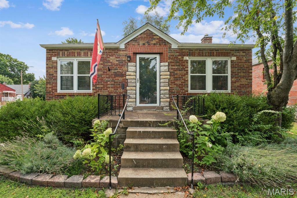 5000 Steffens AVE, St Louis, MO 63116
