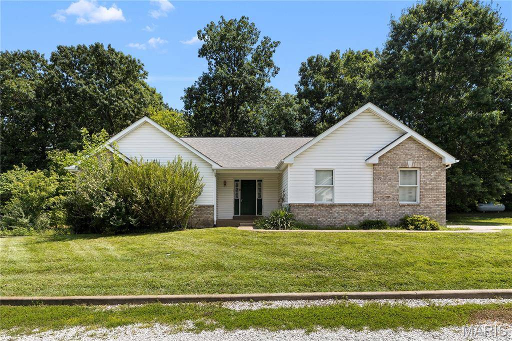 6 Meta LN, New Melle, MO 63365
