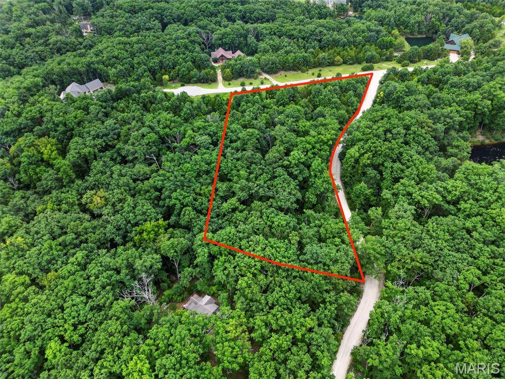 2482 Alpine Summit DR, Innsbrook, MO 63390