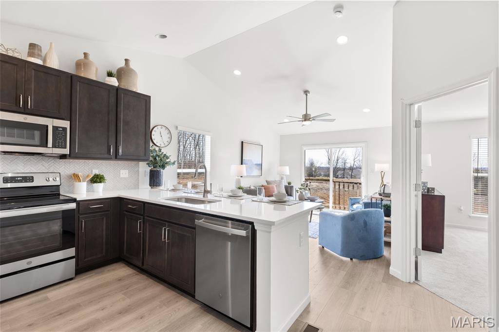 381 Olympic DR, Gray Summit, MO 63069