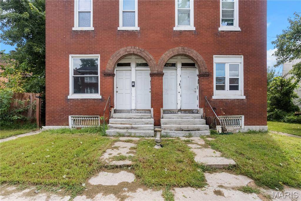3530 Arkansas AVE, St Louis, MO 63118