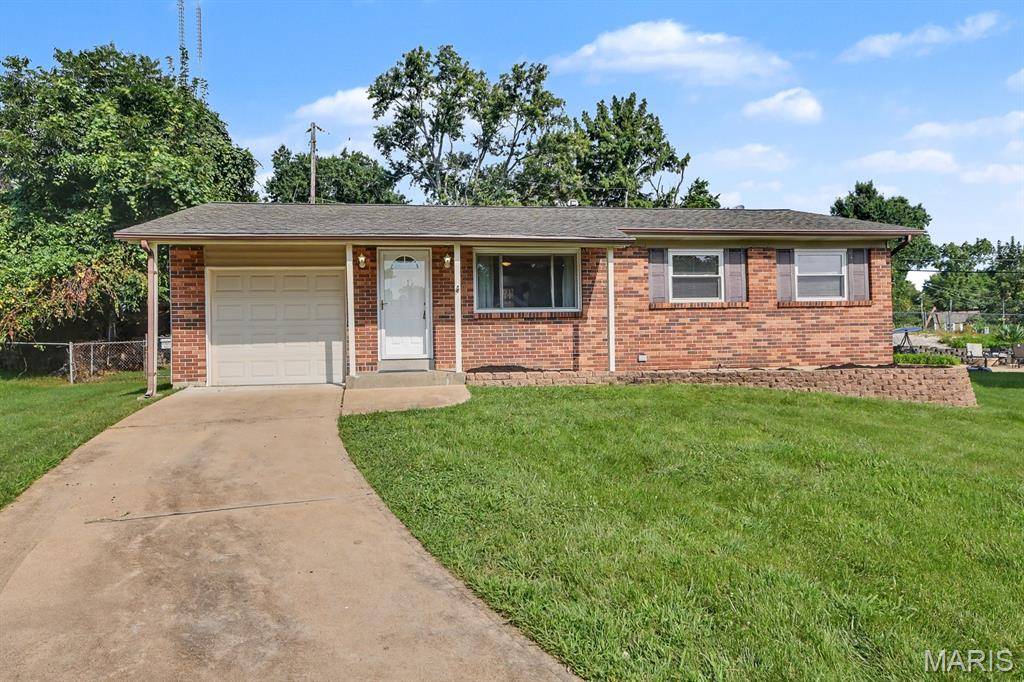 11247 Fawnhaven DR, St Louis, MO 63126