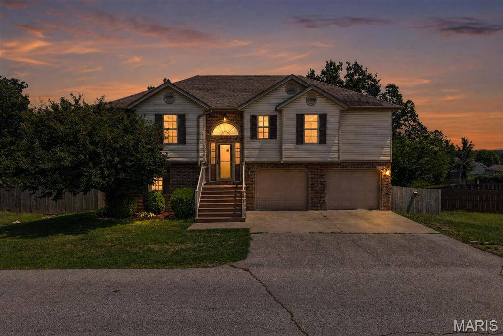 22922 Reward RD, Waynesville, MO 65583