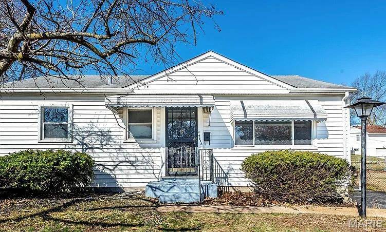 9618 De Porres LN, St Louis, MO 63114