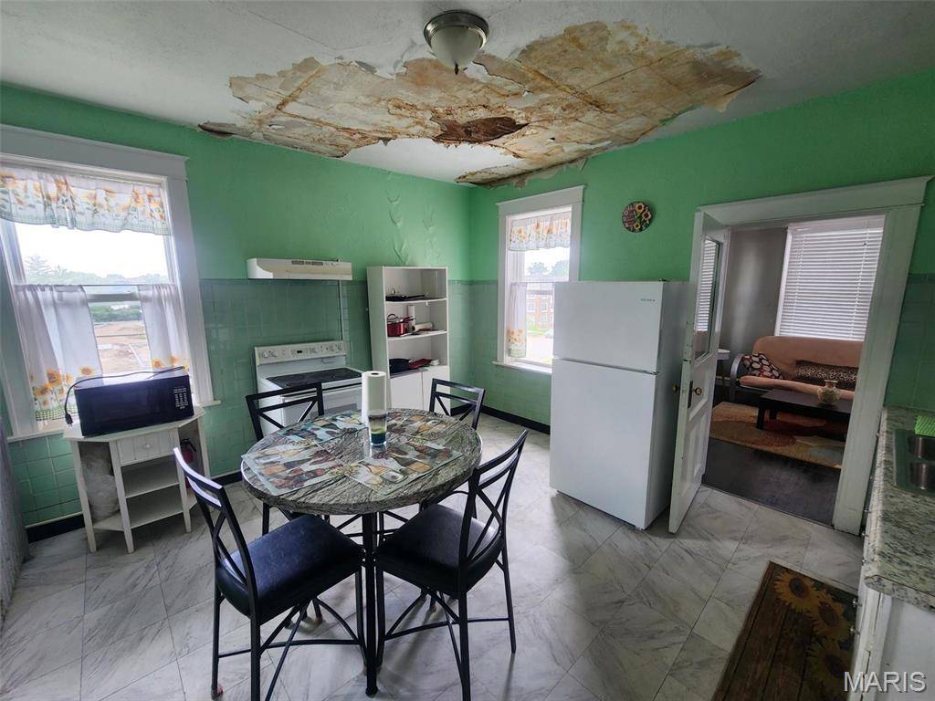 8607 Jennings Station RD, Jennings, MO 63136