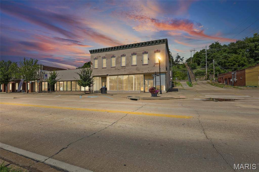 200 S Main ST, De Soto, MO 63020